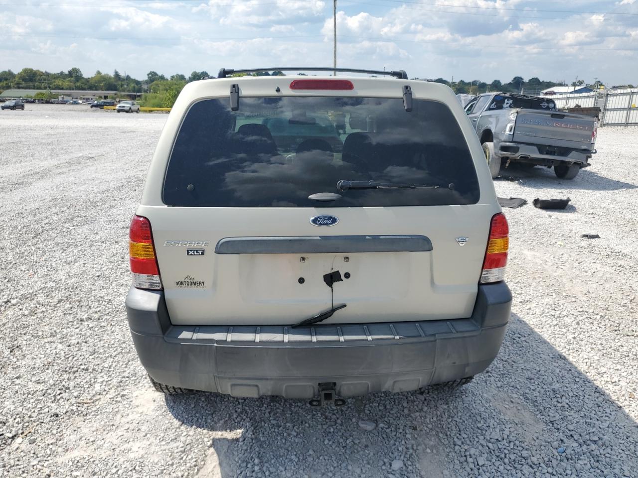 2005 Ford Escape Xlt VIN: 1FMYU93115KC92961 Lot: 80998055