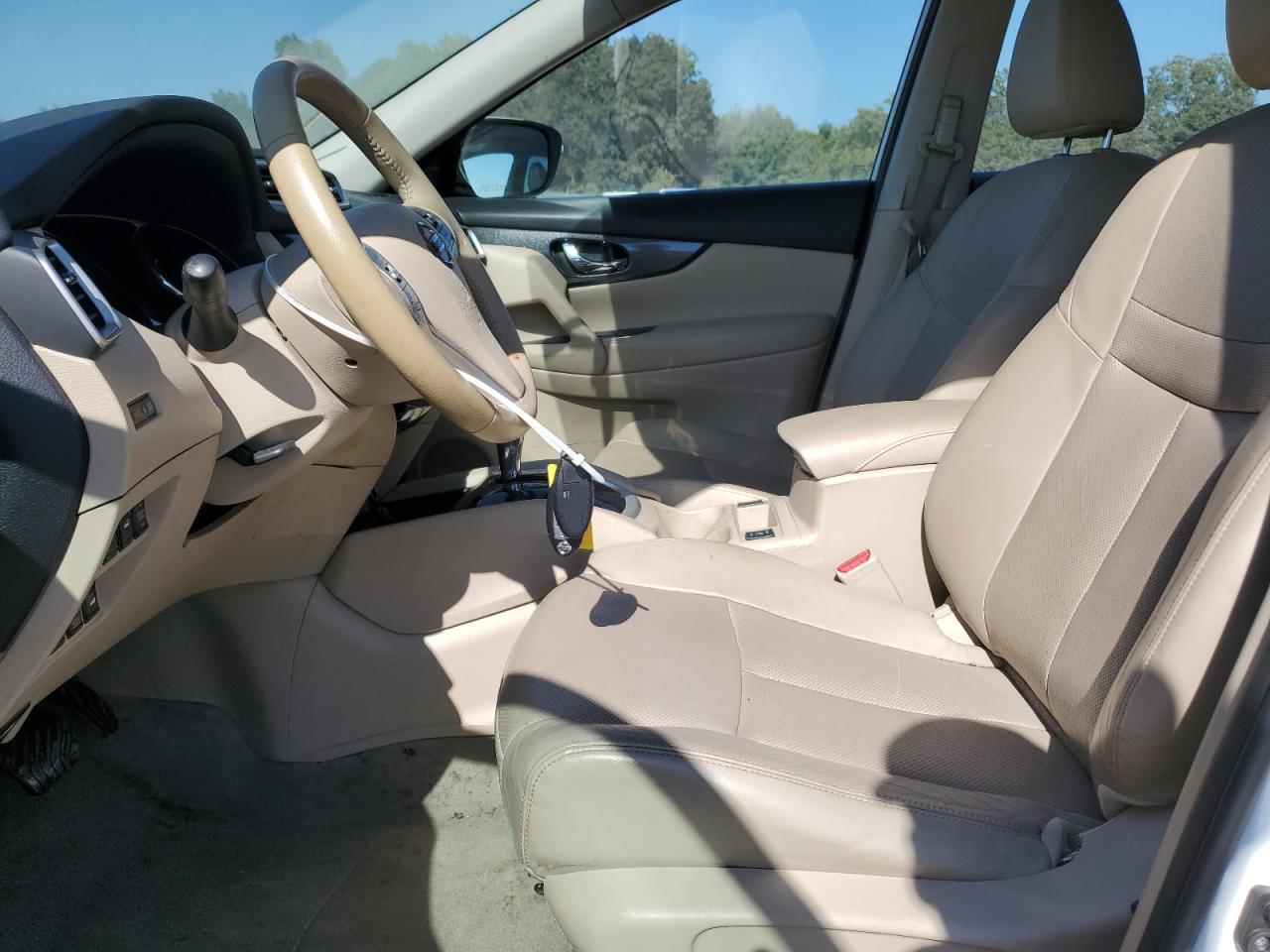 2015 Nissan Rogue S VIN: 5N1AT2MVXFC756810 Lot: 81080665