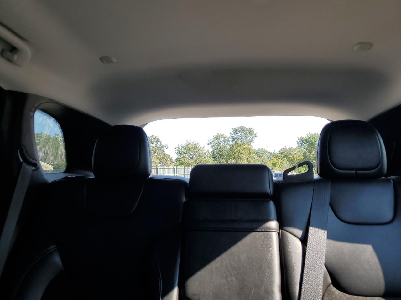 2019 Jeep Cherokee Latitude Plus VIN: 1C4PJLLN6KD119882 Lot: 80472035