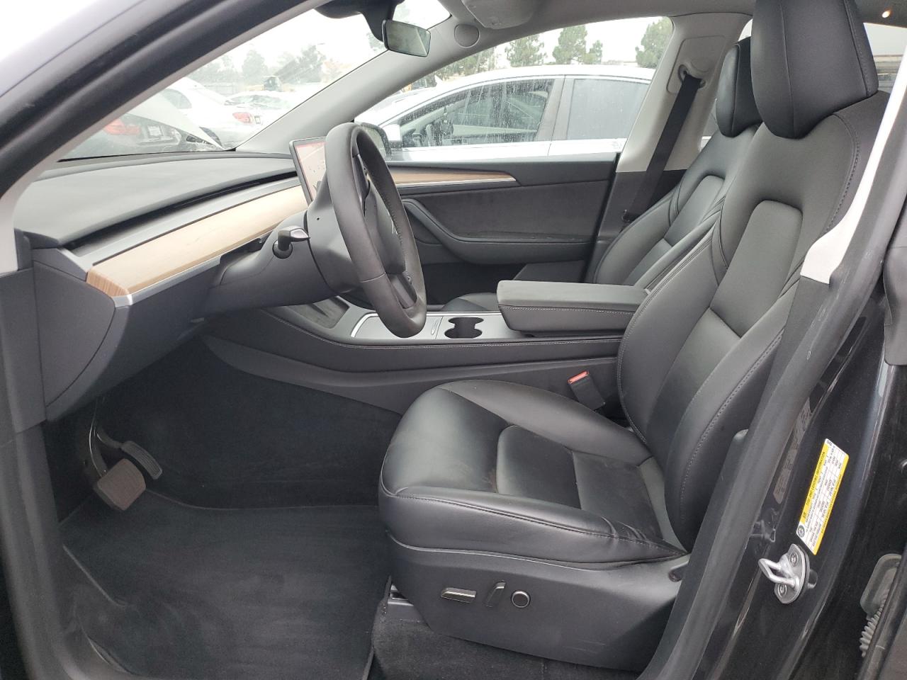 2024 Tesla Model Y VIN: 7SAYGDEE8RA234430 Lot: 84426275