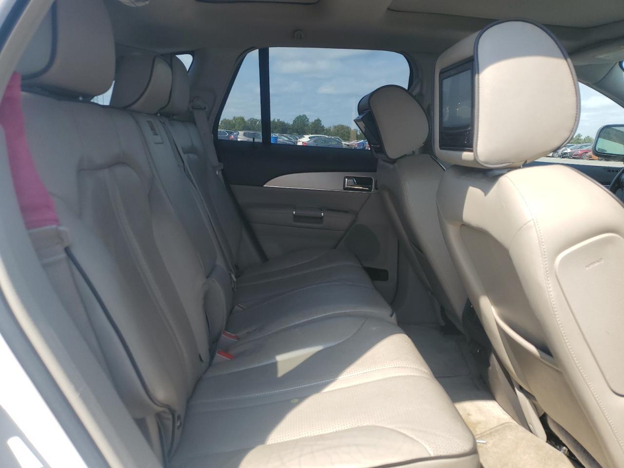 2011 Lincoln Mkx VIN: 2LMDJ8JK1BBJ03720 Lot: 82053545