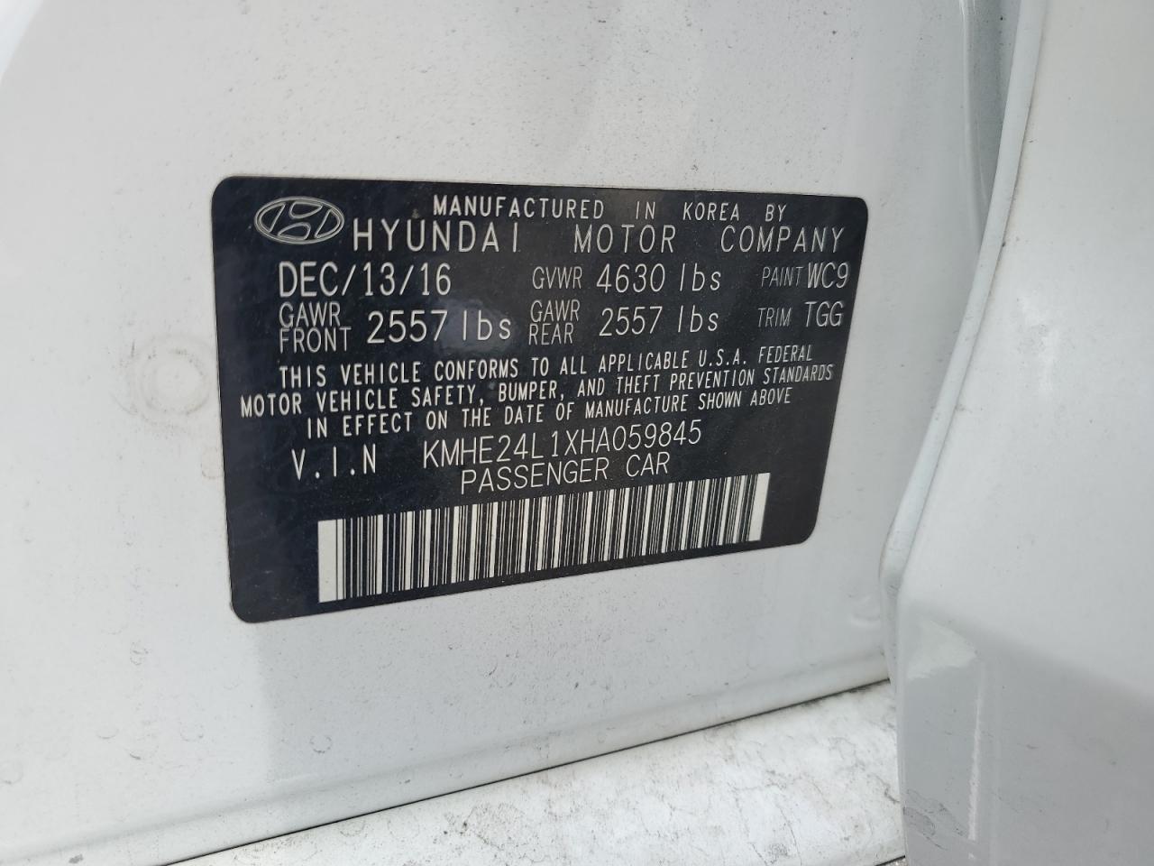 2017 Hyundai Sonata Hybrid VIN: KMHE24L1XHA059845 Lot: 80626385