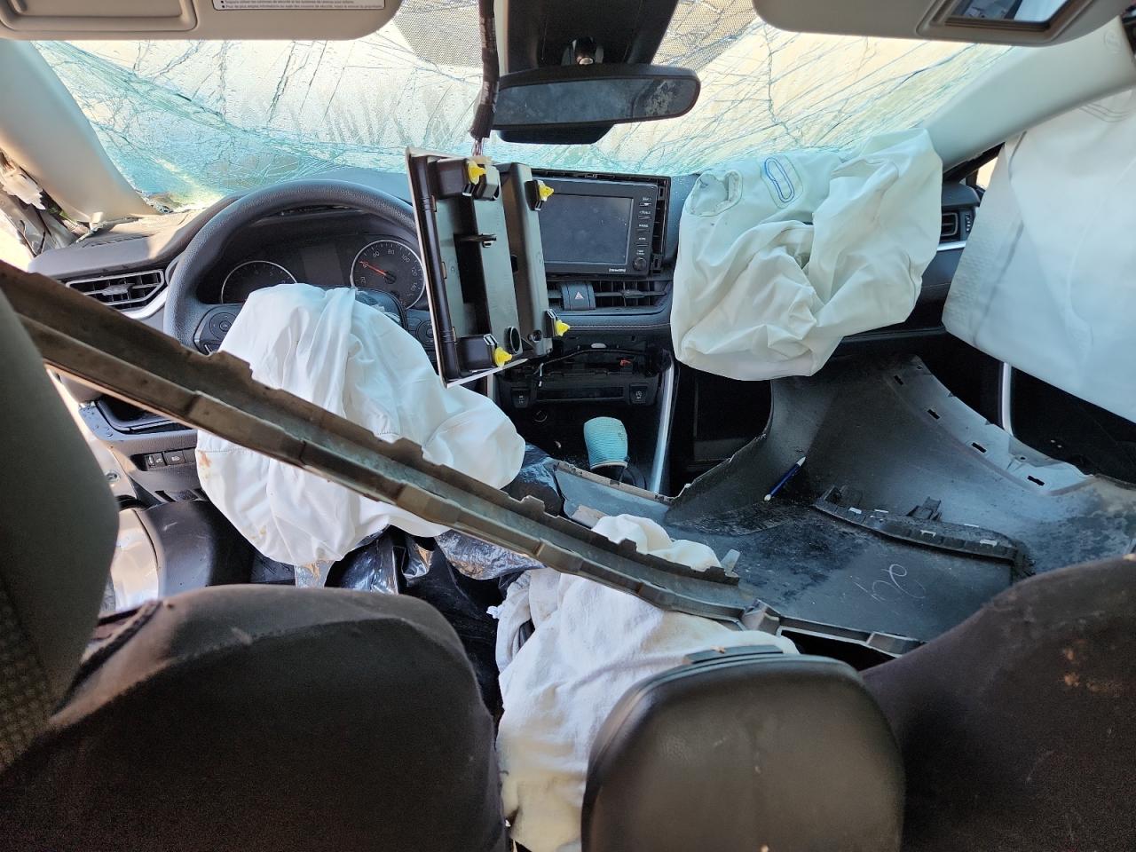 2022 Toyota Rav4 Le VIN: 2T3F1RFV5NW312400 Lot: 81848995