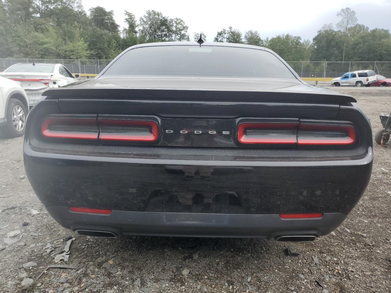 2017 Dodge Challenger R/T VIN: 2C3CDZBTXHH558768 Lot: 81933015