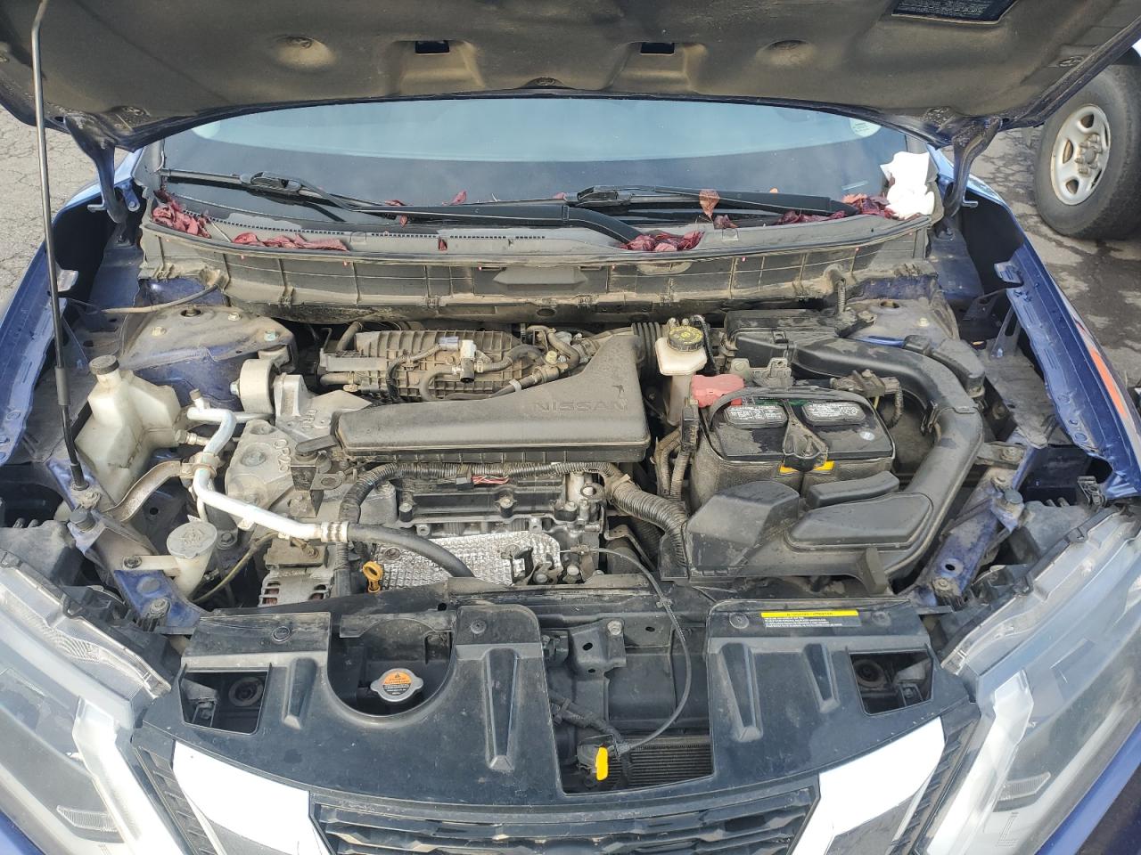 2017 Nissan Rogue S VIN: KNMAT2MV4HP525174 Lot: 84258445