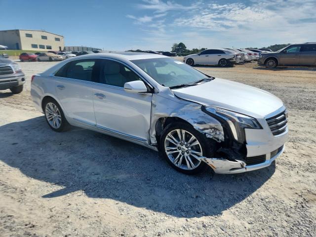  CADILLAC XTS 2018 Белы