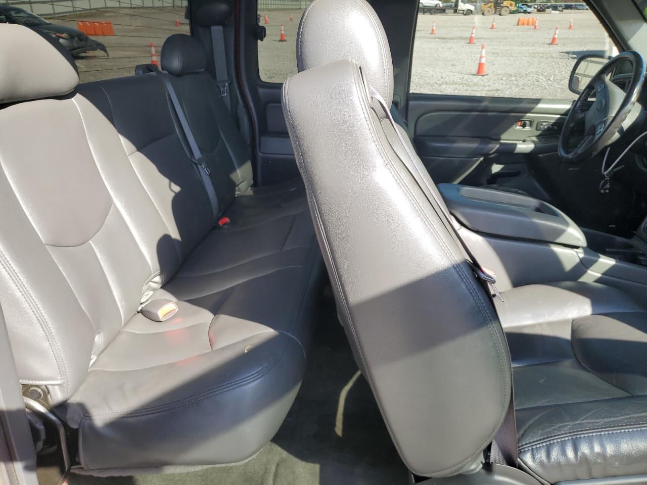 2006 Chevrolet Silverado K1500 VIN: 2GCEK19N561312641 Lot: 81849825