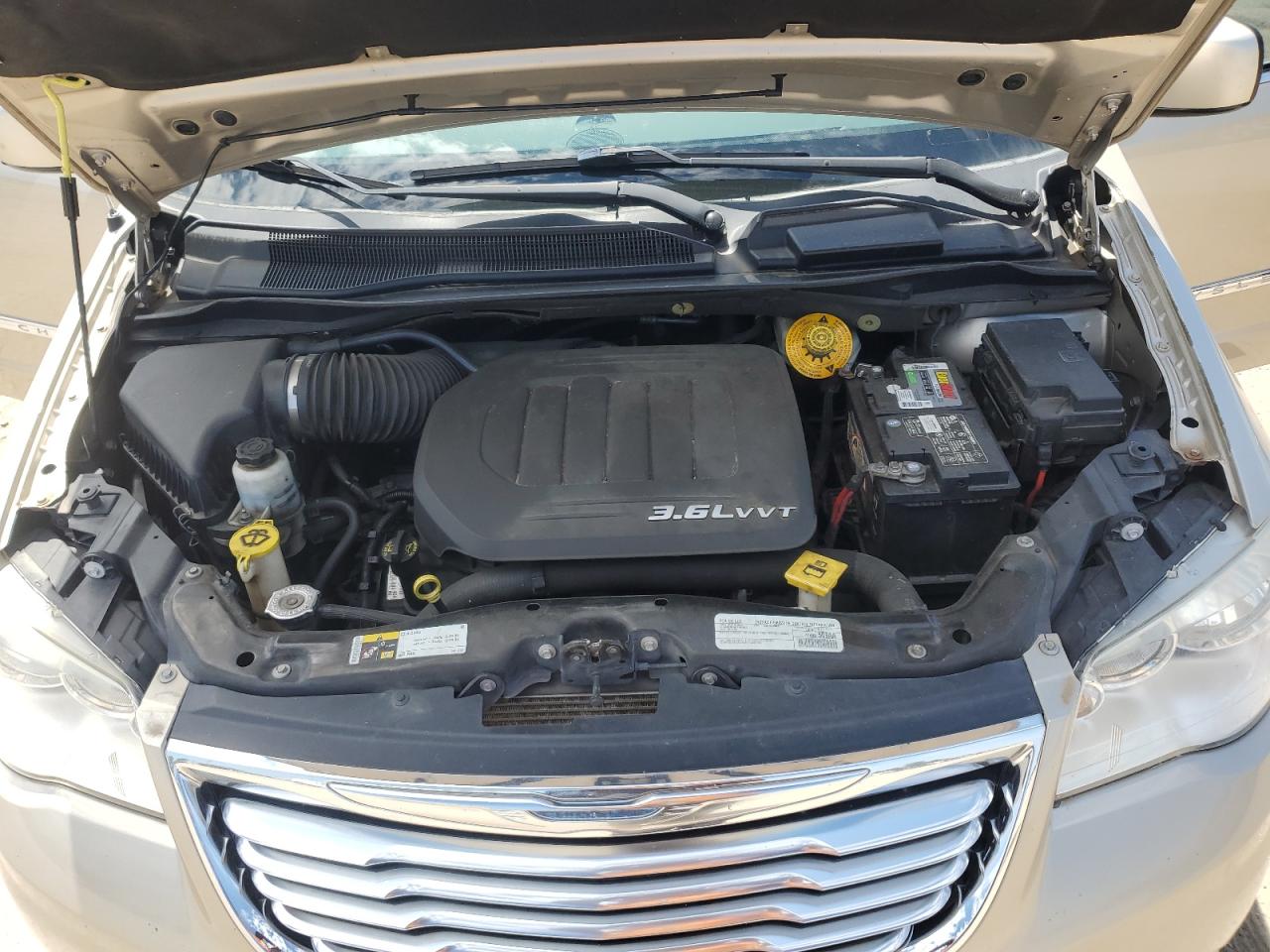 2016 Chrysler Town & Country Touring VIN: 2C4RC1BG0GR206207 Lot: 71047535