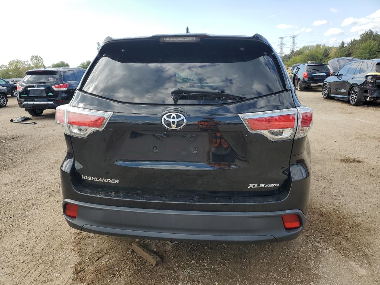 2014 Toyota Highlander Xle VIN: 5TDJKRFH5ES006686 Lot: 81562365