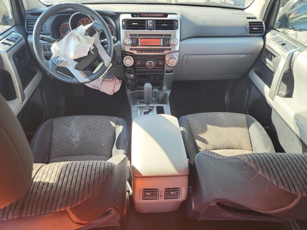 2011 Toyota 4Runner Sr5 VIN: JTEBU5JR1B5047000 Lot: 82057735