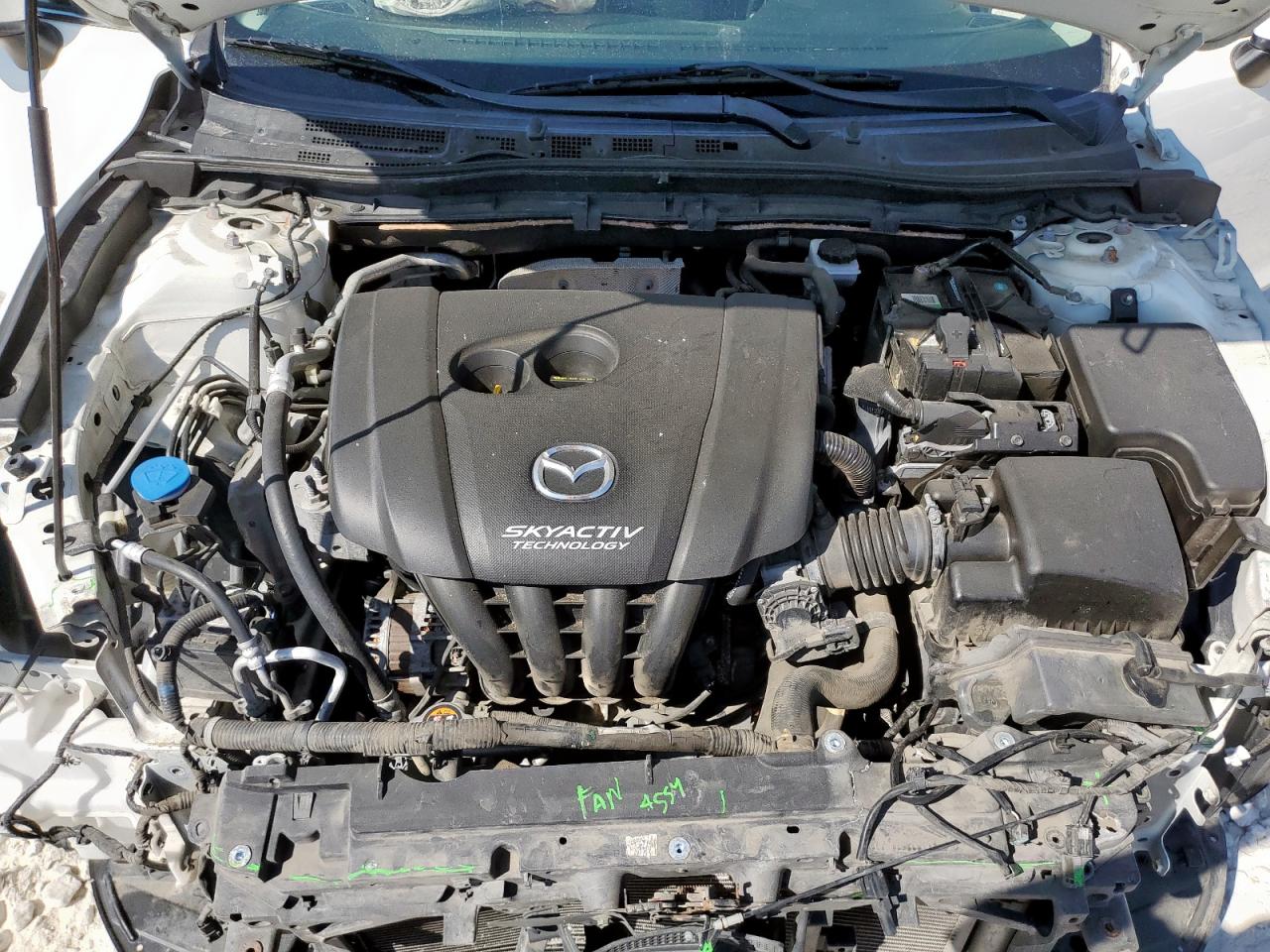 2015 Mazda 3 Touring VIN: JM1BM1V71F1220792 Lot: 84000285