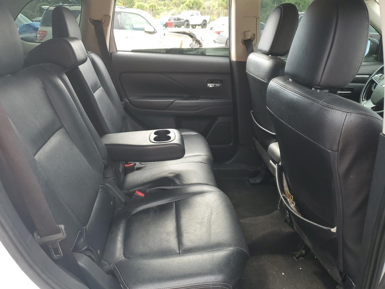 2016 Mitsubishi Outlander Se VIN: JA4AD3A34GZ054565 Lot: 84243245