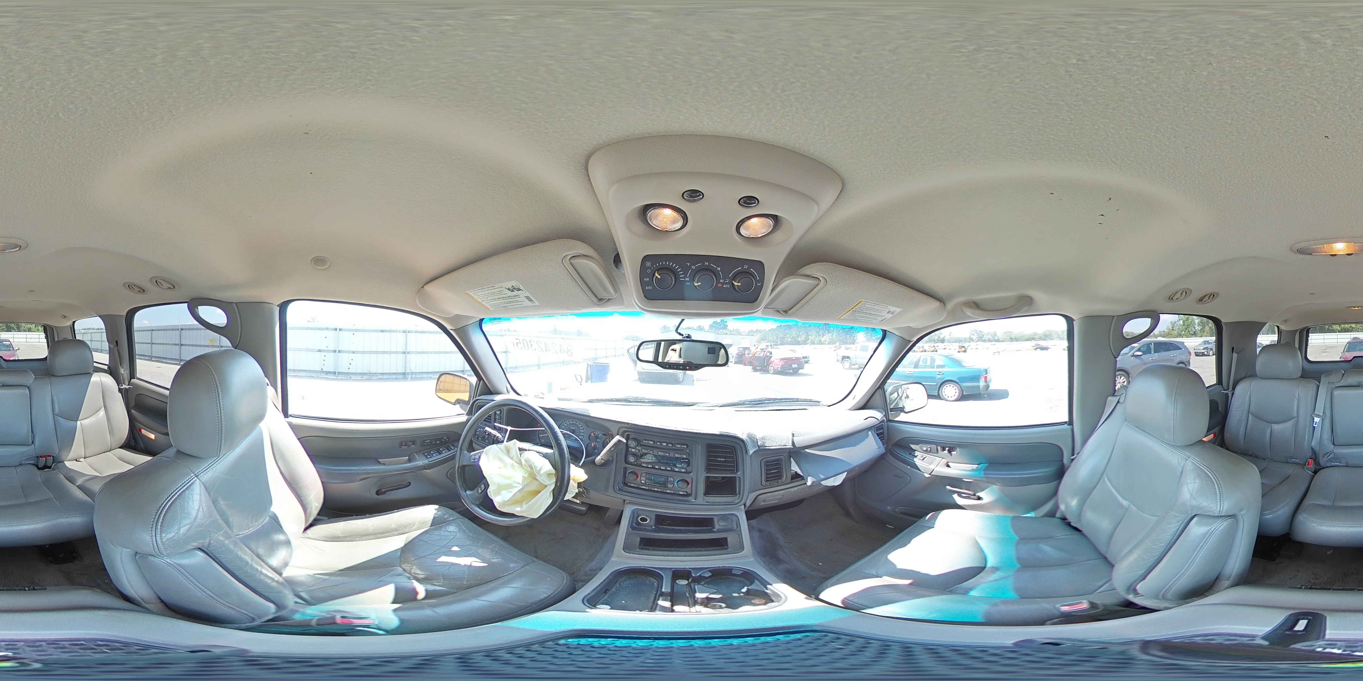 2003 Chevrolet Tahoe K1500 VIN: 1GNEK13Z53J231918 Lot: 84242305