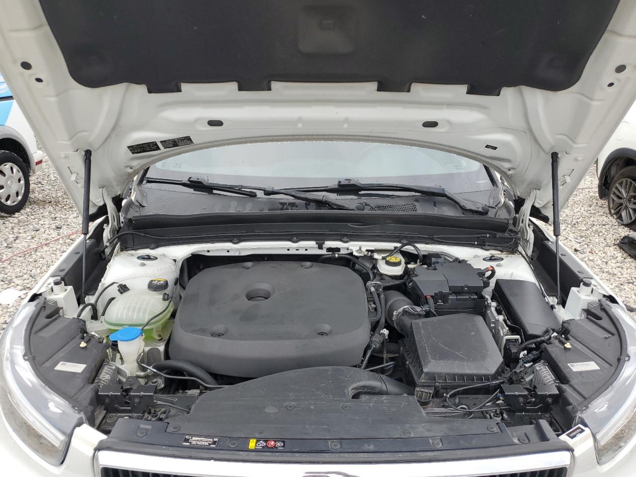 2019 Volvo Xc40 T5 Momentum VIN: YV4162UK1K2101434 Lot: 81222045