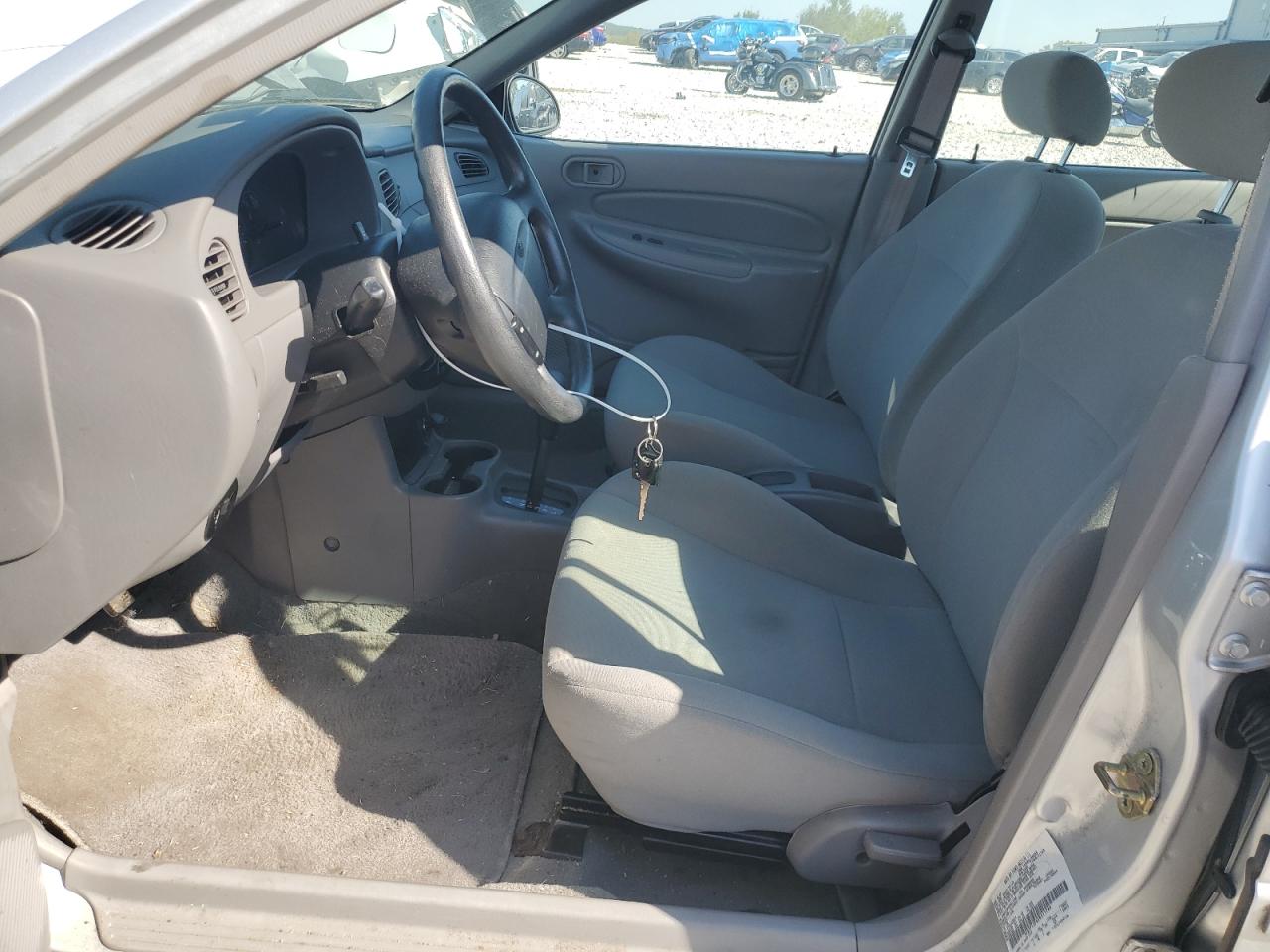 2002 Ford Escort VIN: 3FAFP13P82R211766 Lot: 83828435