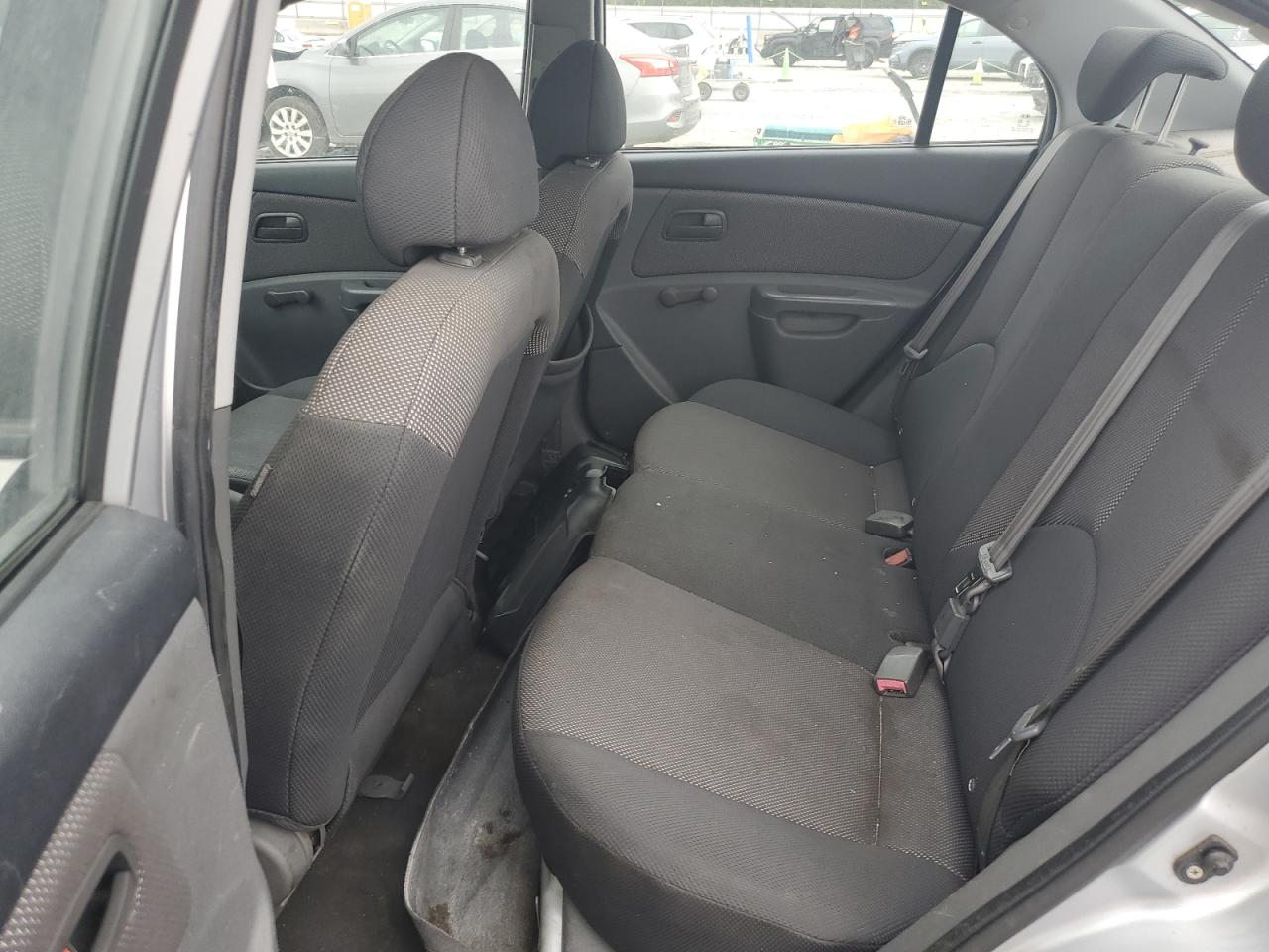 2007 Kia Rio Base VIN: KNADE123676224961 Lot: 81731185