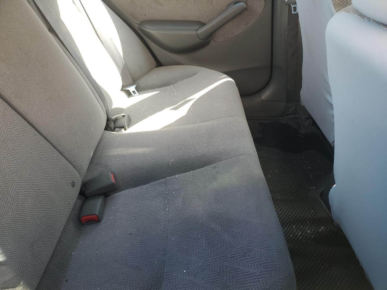 2002 Honda Civic Lx VIN: 1HGES16632L015144 Lot: 80187495