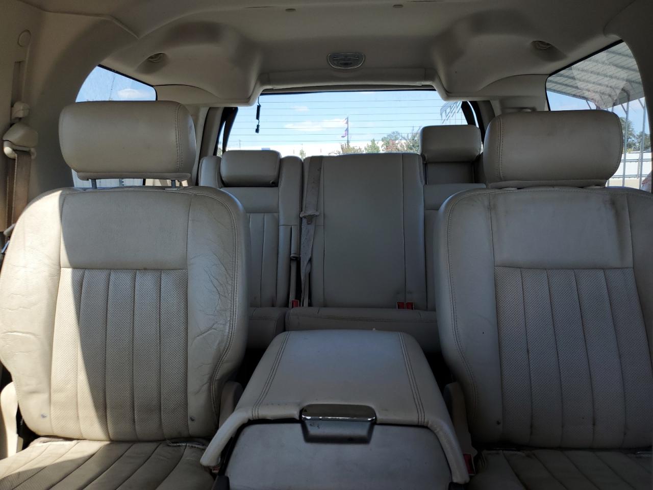 2004 Lincoln Navigator VIN: 5LMFU27R74LJ16212 Lot: 71994335