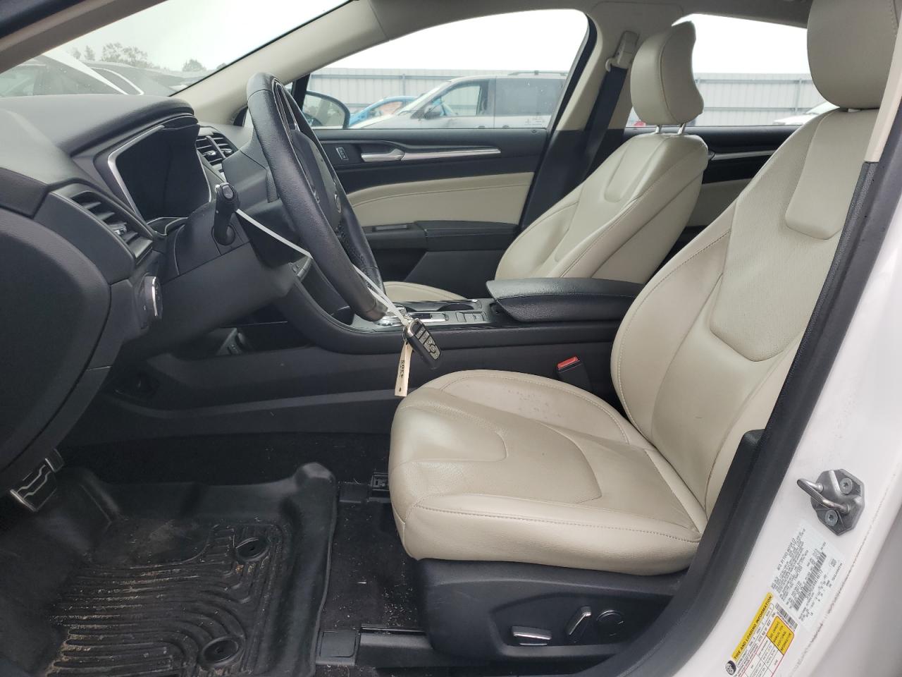 2017 Ford Fusion Titanium Phev VIN: 3FA6P0SU4HR148112 Lot: 84722335