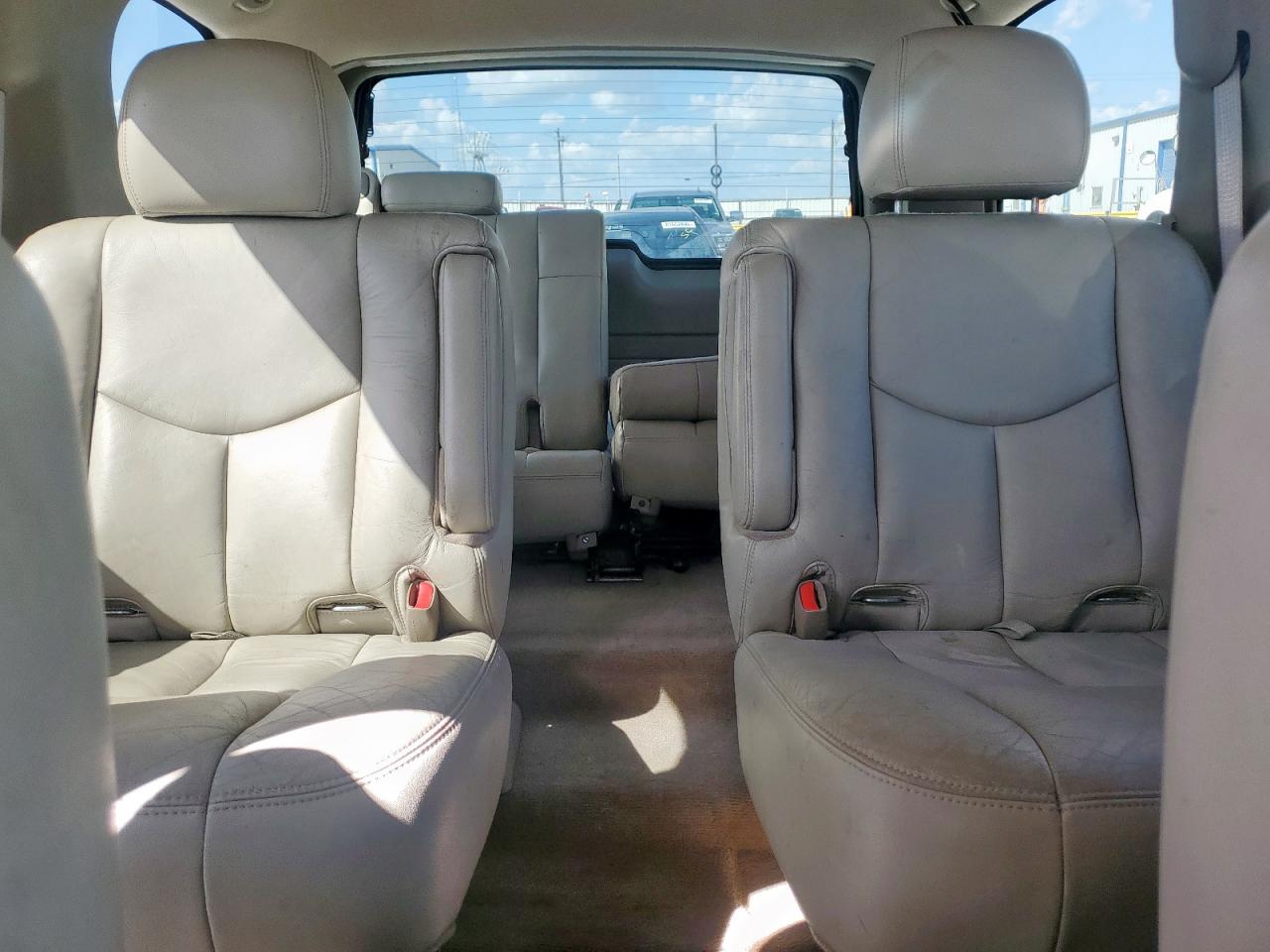 2004 GMC Yukon VIN: 1GKEC13Z44R133864 Lot: 83972345