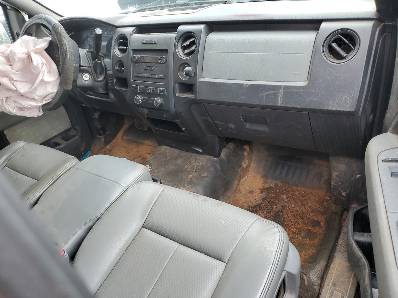 2014 Ford F150 VIN: 1FTMF1CM9EKD92685 Lot: 81748295