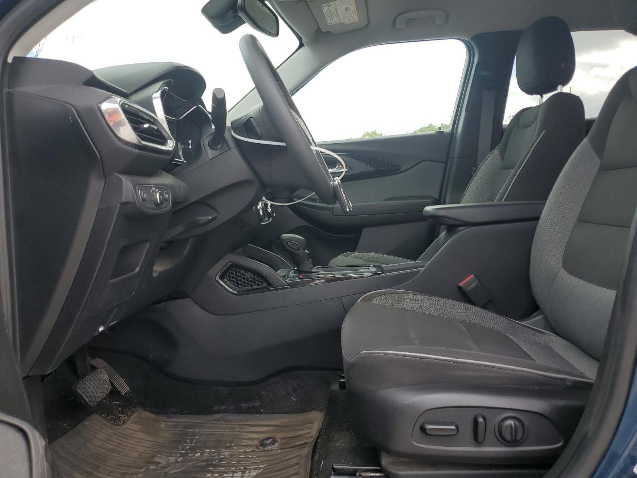 2021 Chevrolet Trailblazer Lt VIN: KL79MPSLXMB136221 Lot: 82126855