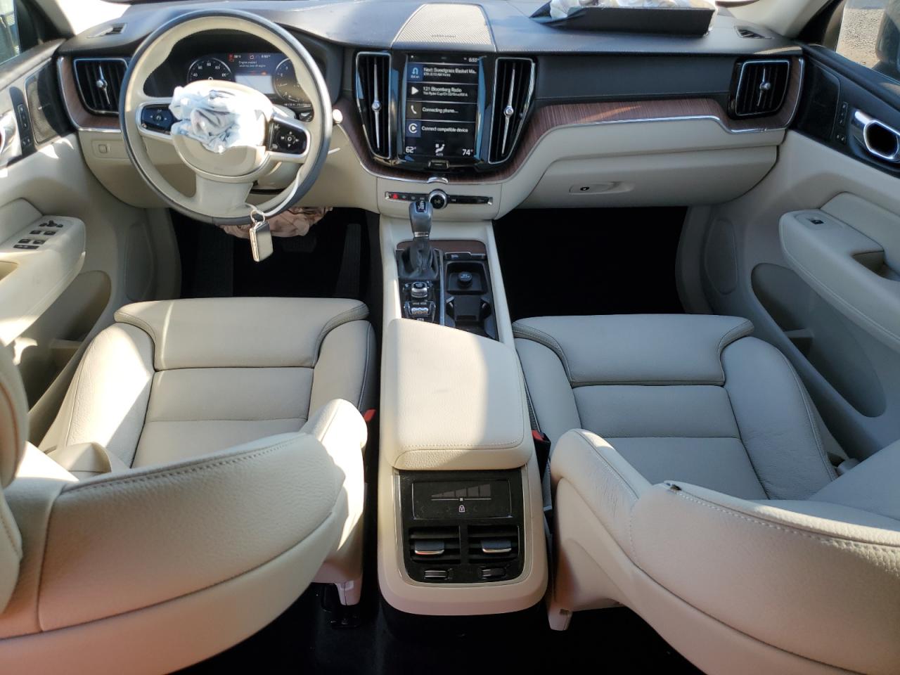 2020 Volvo Xc60 T5 Inscription VIN: YV4102DL9L1561524 Lot: 83756965