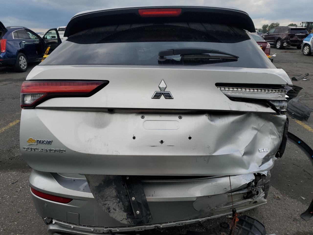 2022 Mitsubishi Outlander Se VIN: JA4J3UA83NZ013359 Lot: 84210855