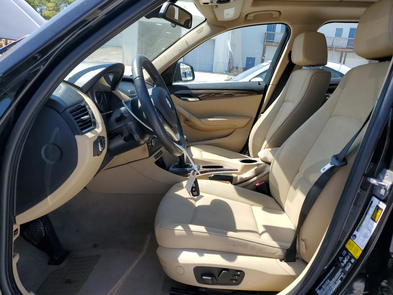 2015 BMW X1 xDrive28I VIN: WBAVL1C54FVY36915 Lot: 80358775