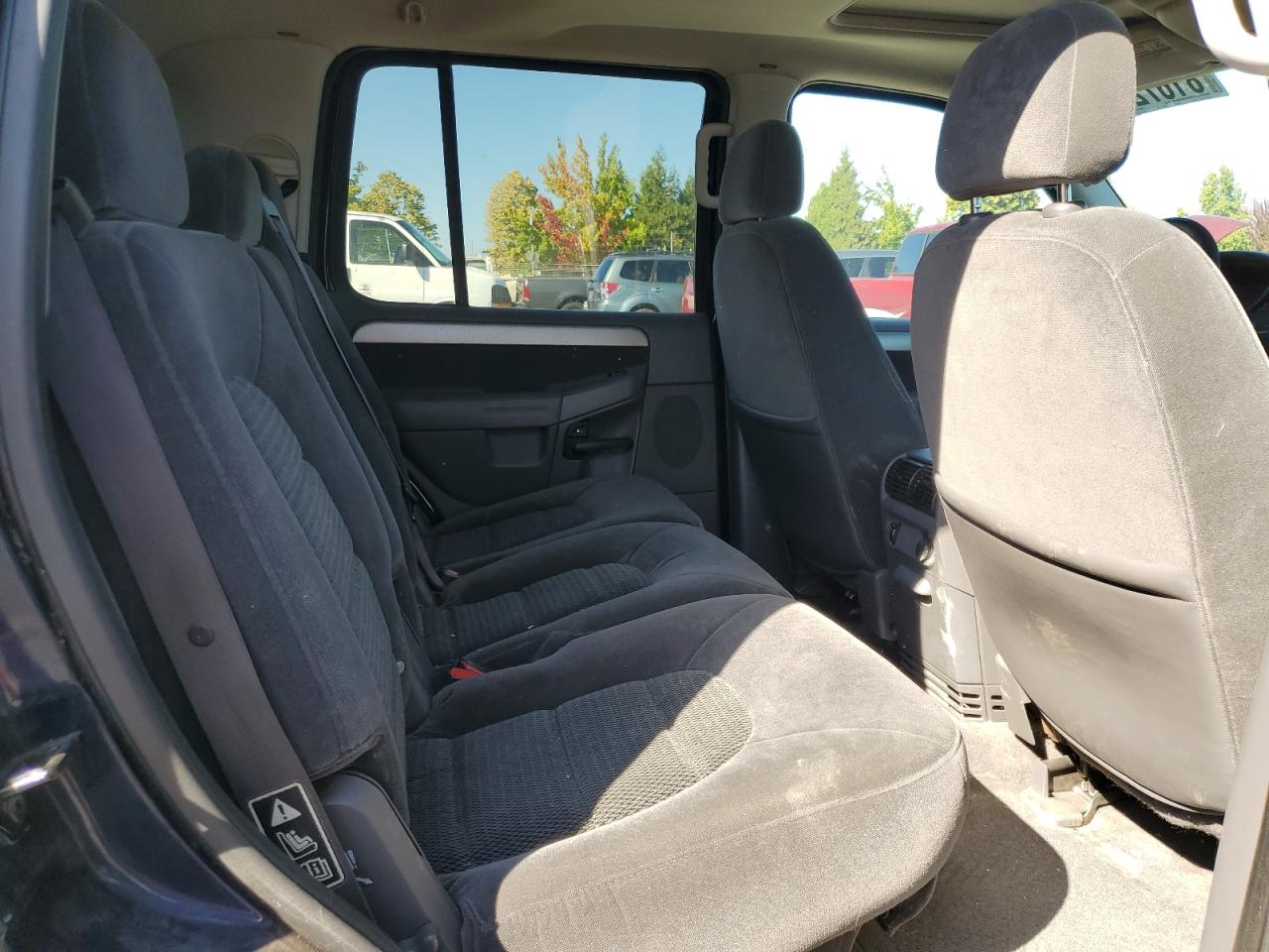 2003 Ford Explorer Xlt VIN: 1FMDU73K03UA35738 Lot: 81672655