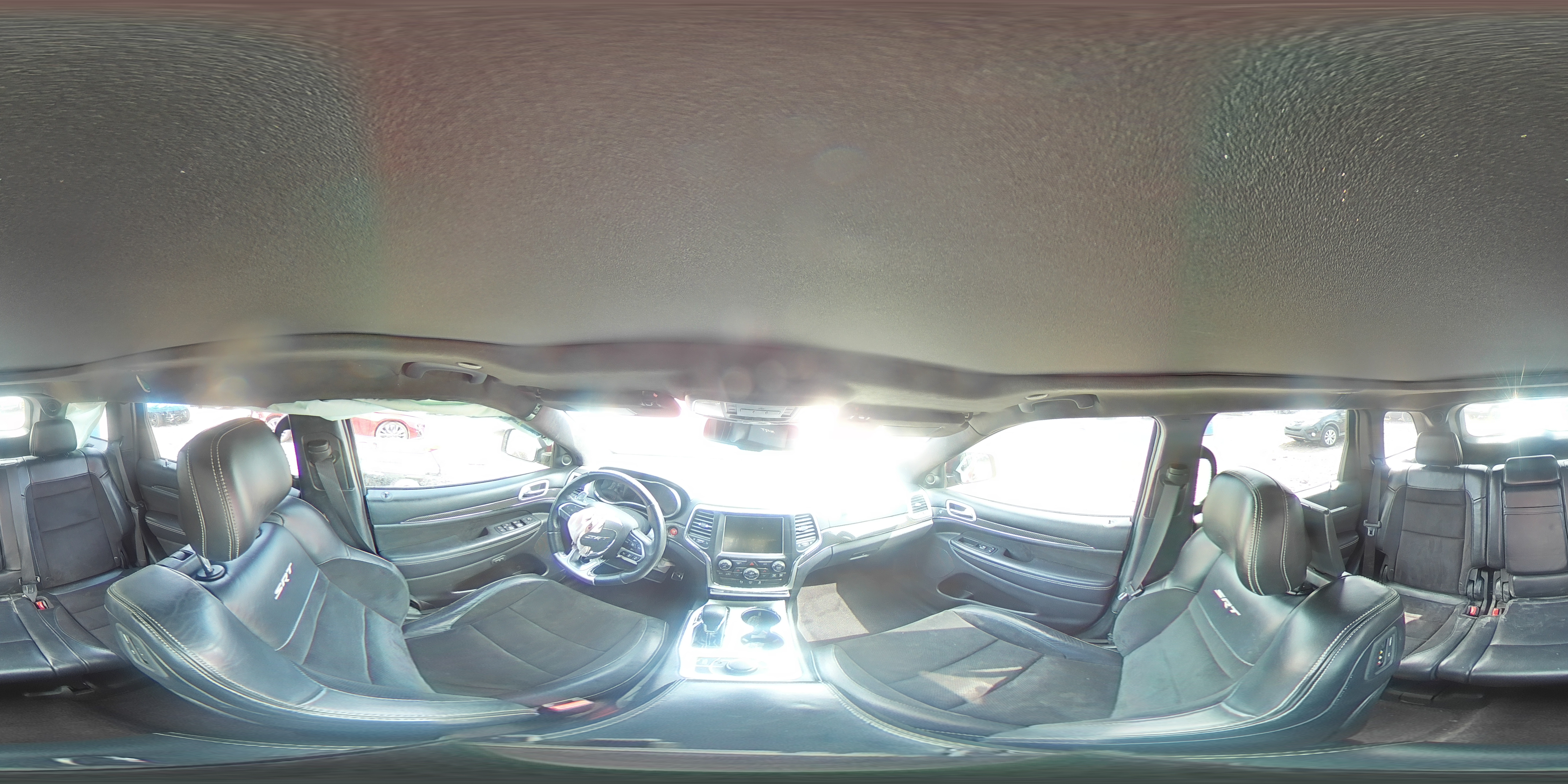 2016 Jeep Grand Cherokee Srt-8 VIN: 1C4RJFDJ2GC373382 Lot: 81557365