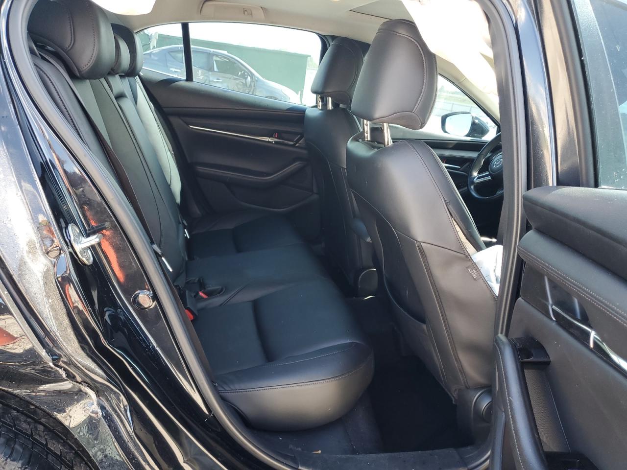 2021 Mazda 3 Preferred VIN: JM1BPACL3M1308974 Lot: 81324475