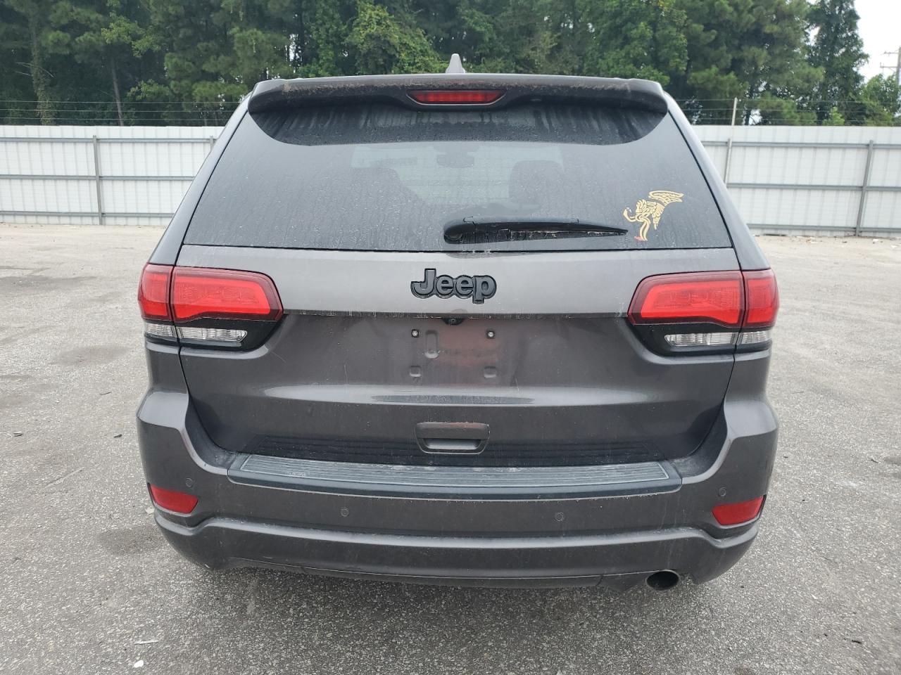 2018 Jeep Grand Cherokee Laredo VIN: 1C4RJEAG2JC493659 Lot: 81046985