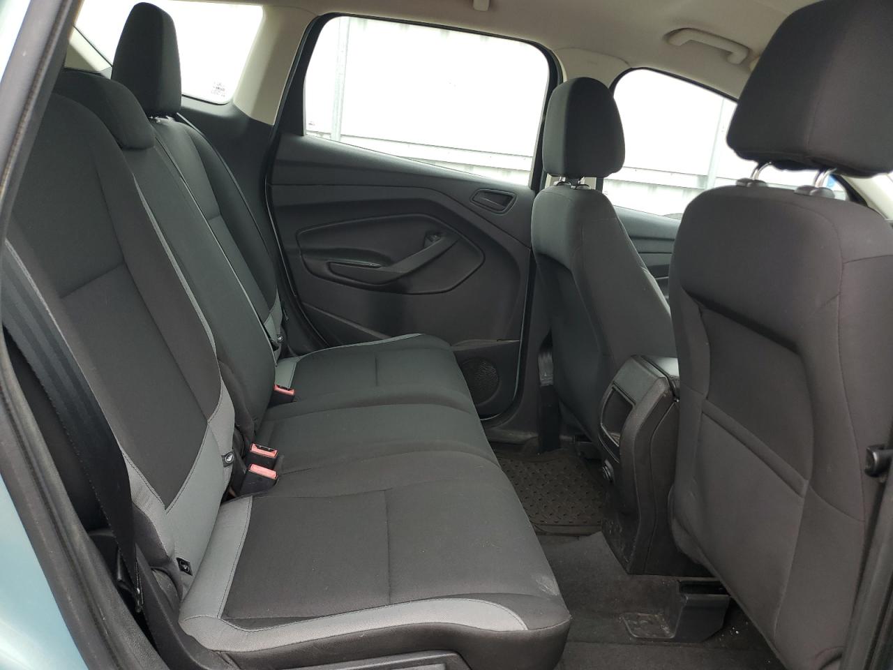 2013 Ford Escape S VIN: 1FMCU0F77DUB82604 Lot: 81616775