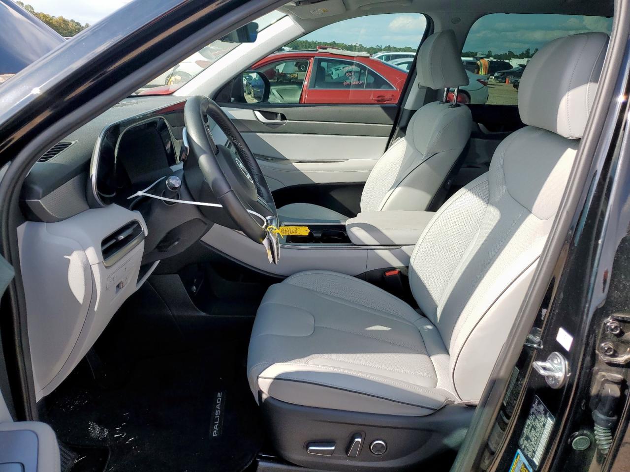 2025 Hyundai Palisade Sel Premium VIN: KM8R44GE6SU816562 Lot: 83850595