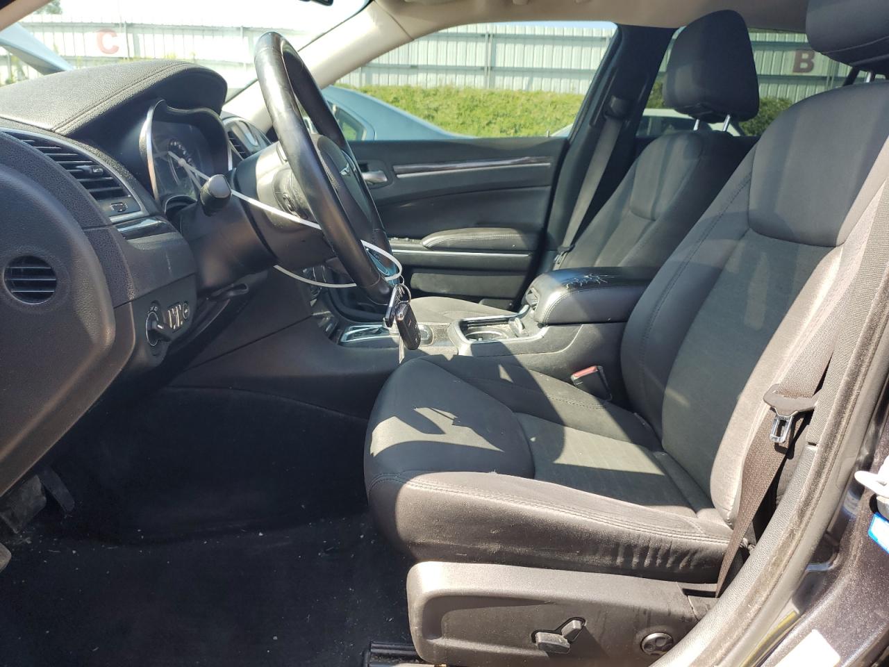 2018 Chrysler 300 Touring VIN: 2C3CCAAG5JH237266 Lot: 71234025