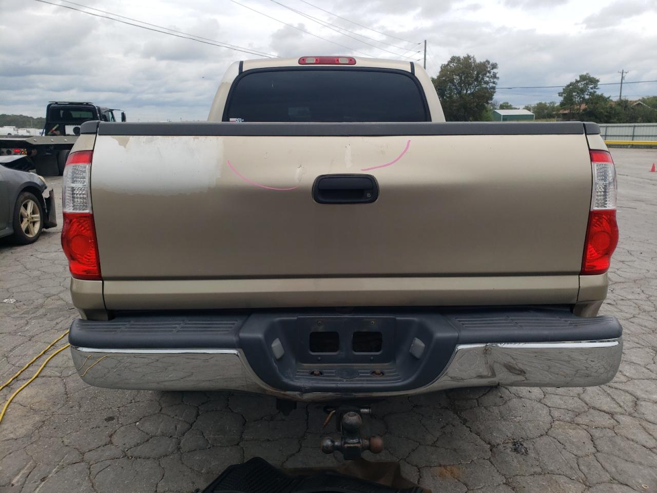 2004 Toyota Tundra Double Cab Sr5 VIN: 5TBDT44124S442504 Lot: 83940775