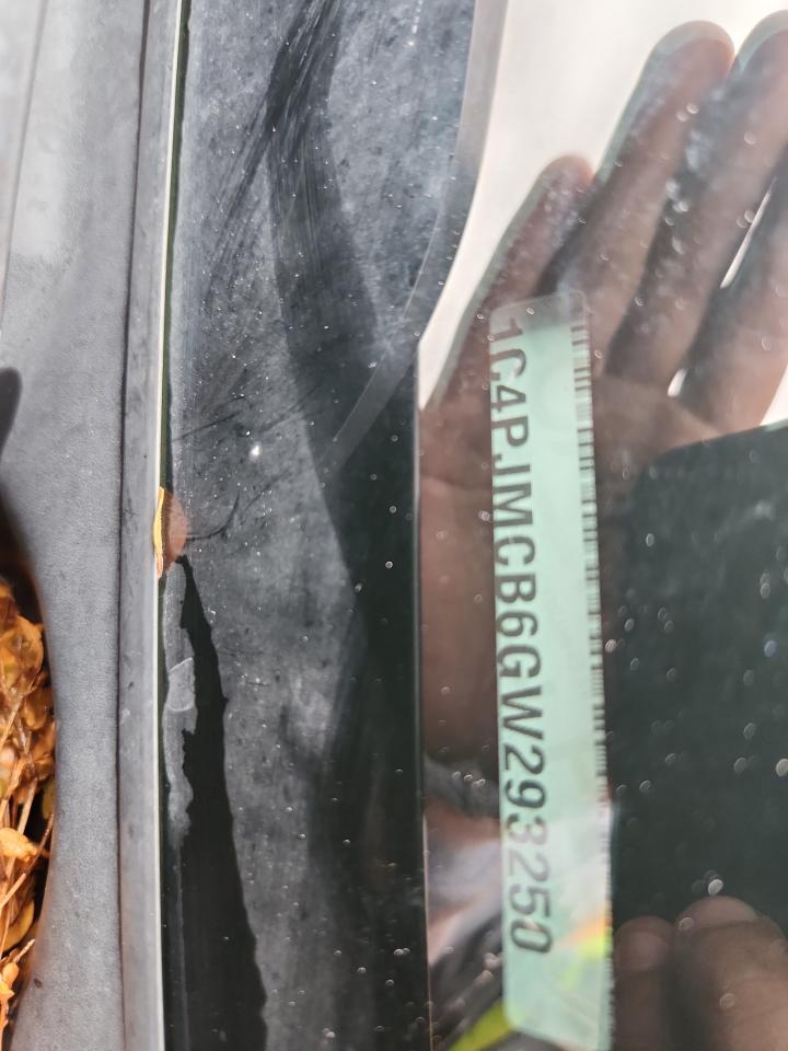 2016 Jeep Cherokee Latitude VIN: 1C4PJMCB6GW293250 Lot: 81465405