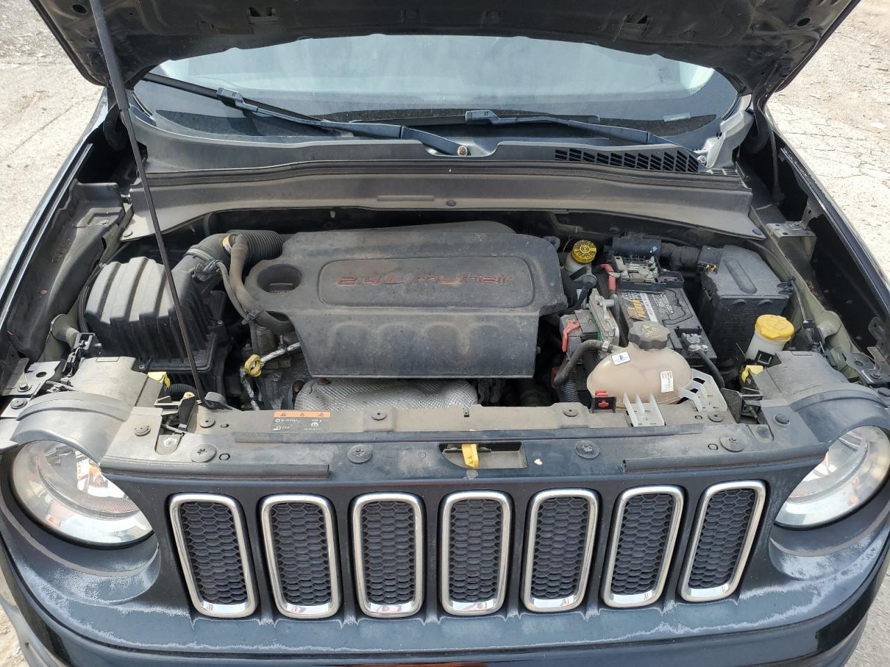 2017 Jeep Renegade Latitude VIN: ZACCJABB6HPG37477 Lot: 71896645