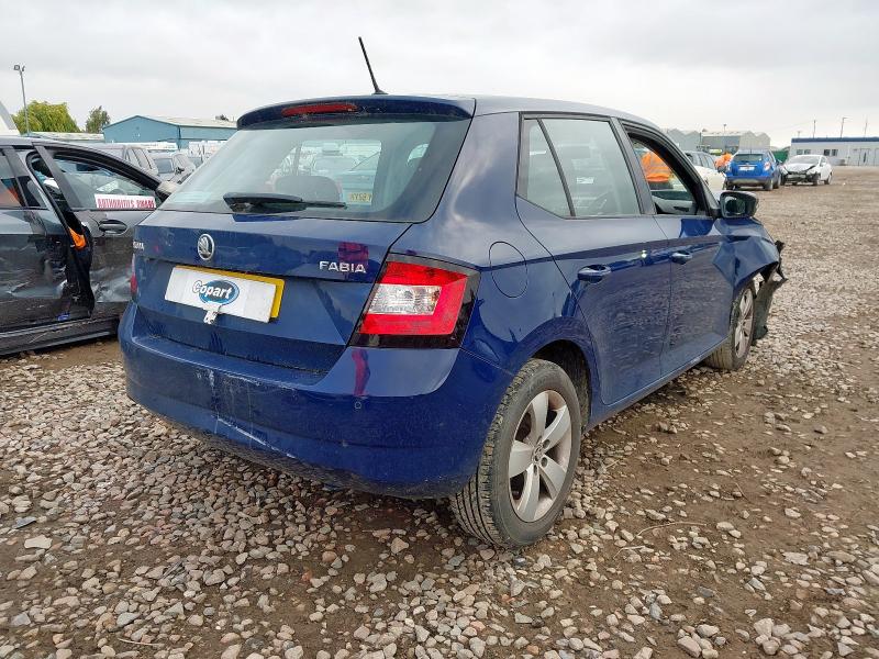 2015 SKODA FABIA SE TSI 