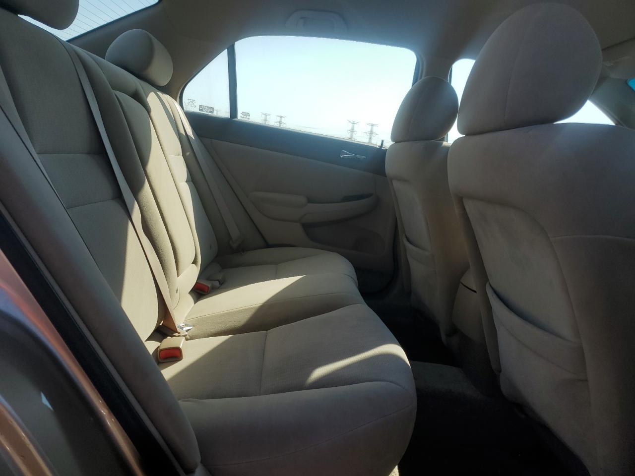 2005 Honda Accord Lx VIN: 1HGCM56405A007526 Lot: 80869735