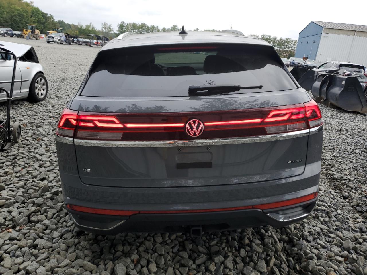 2024 Volkswagen Atlas Cross Sport Se VIN: 1V2KE2CA8RC238408 Lot: 83883645