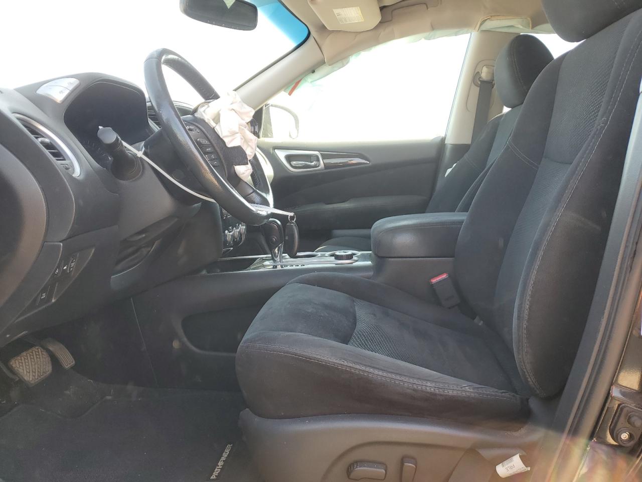 2015 Nissan Pathfinder S VIN: 5N1AR2MM3FC650124 Lot: 70694065