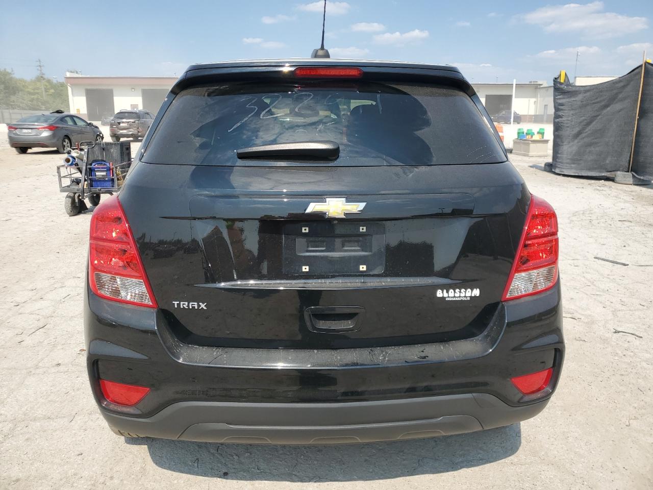 2020 Chevrolet Trax Ls VIN: 3GNCJKSB1LL322911 Lot: 81003565