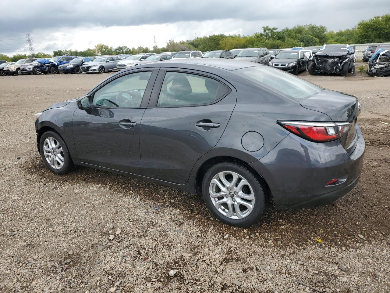 2017 Toyota Yaris Ia 3MYDLBYV2HY188754 photo #3