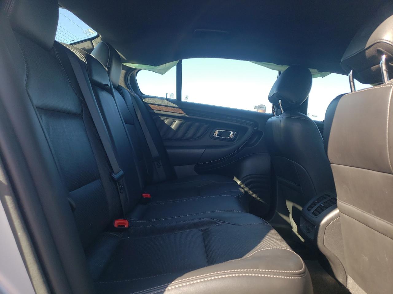 2015 Ford Taurus Limited VIN: 1FAHP2F88FG150032 Lot: 81494845
