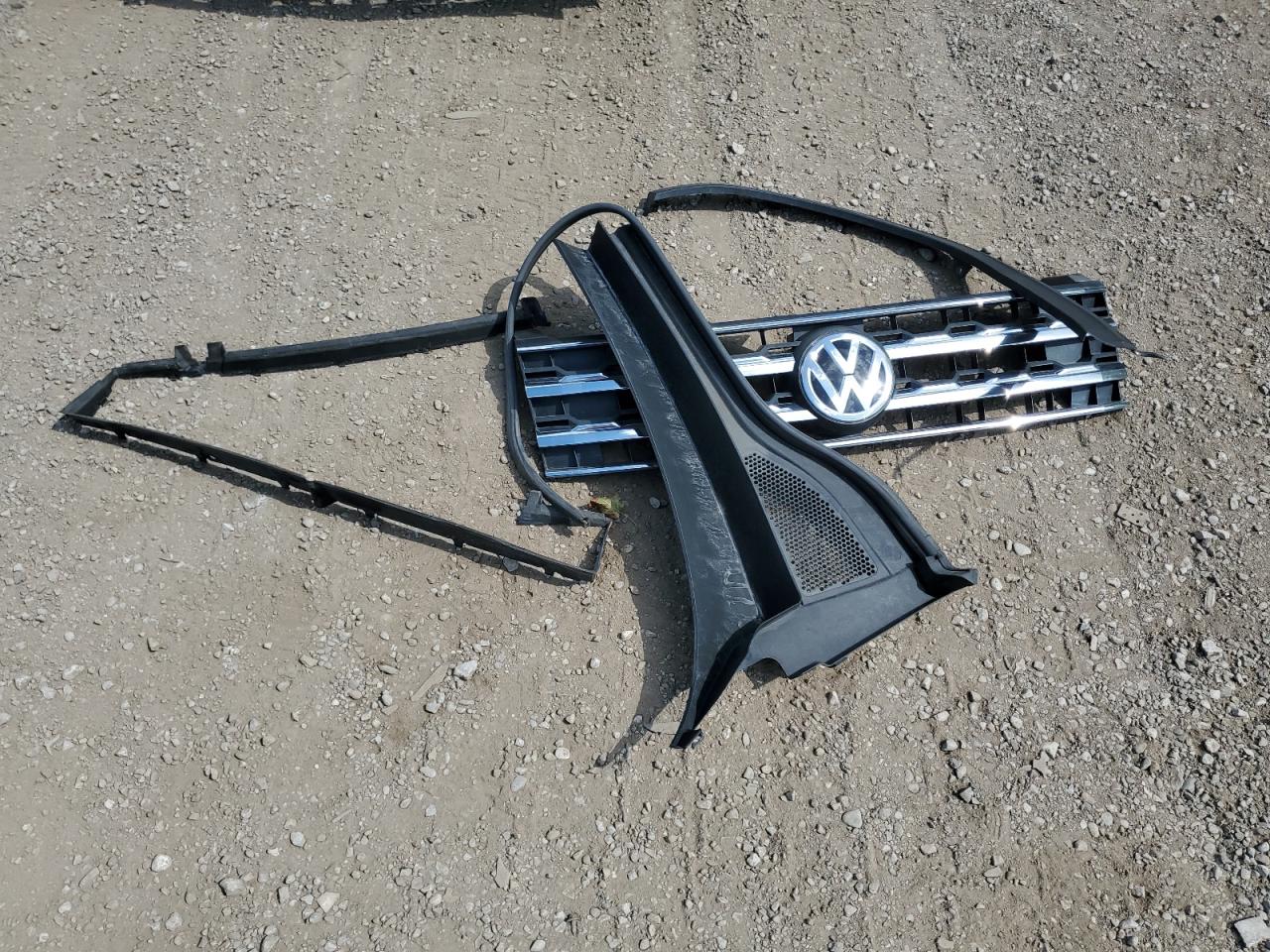 2018 Volkswagen Atlas Se VIN: 1V2DP2CA6JC589289 Lot: 71044205