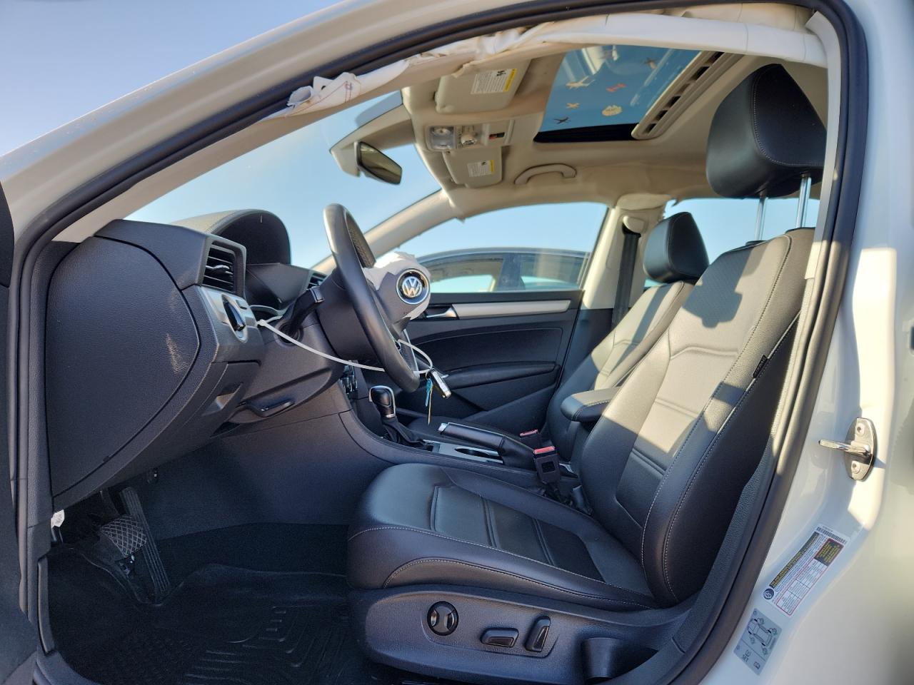 2021 Volkswagen Passat Se VIN: 1VWSA7A39MC000894 Lot: 83759845