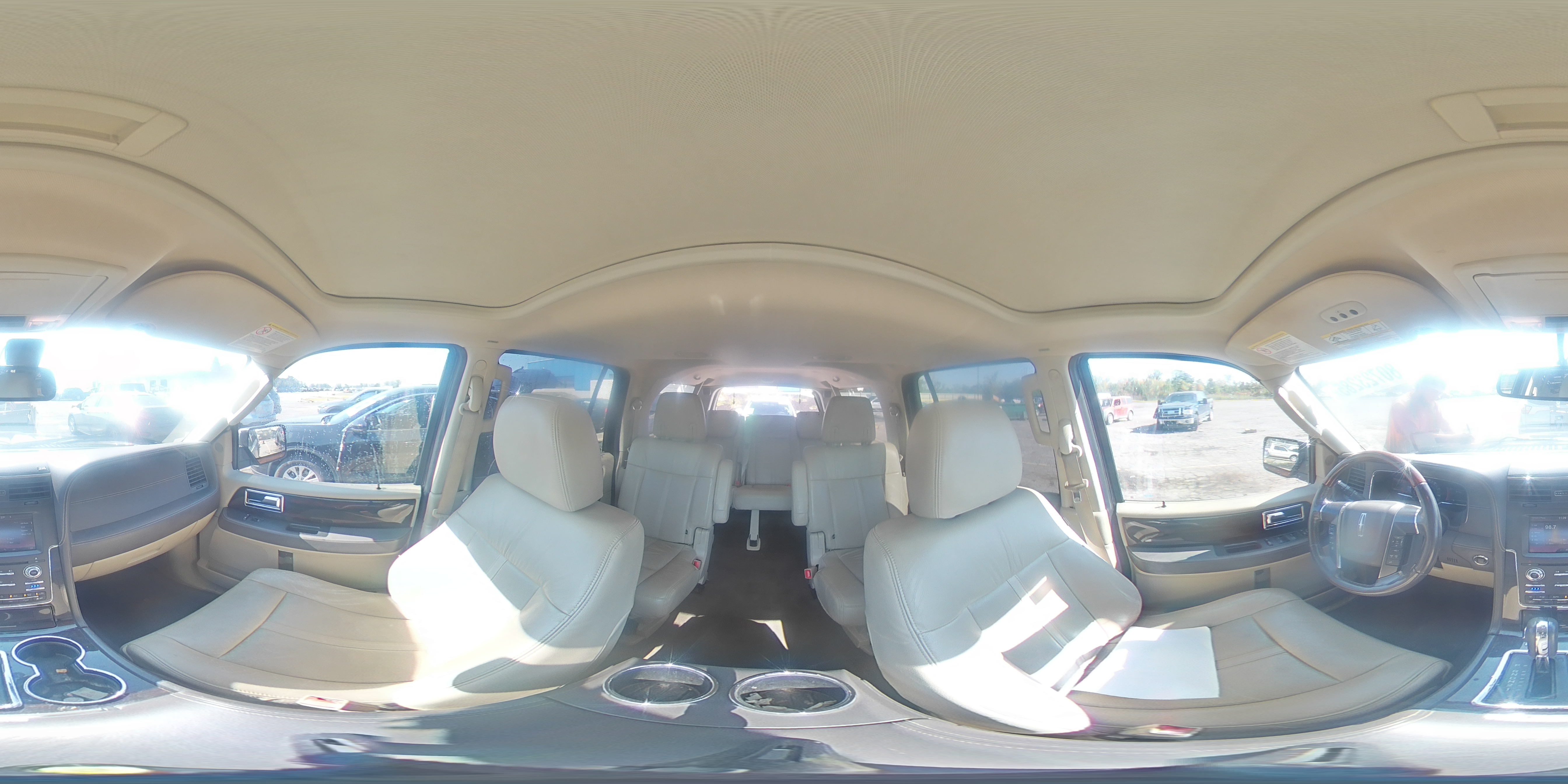 2015 Lincoln Navigator L VIN: 5LMJJ3JT8FEJ13646 Lot: 80723285