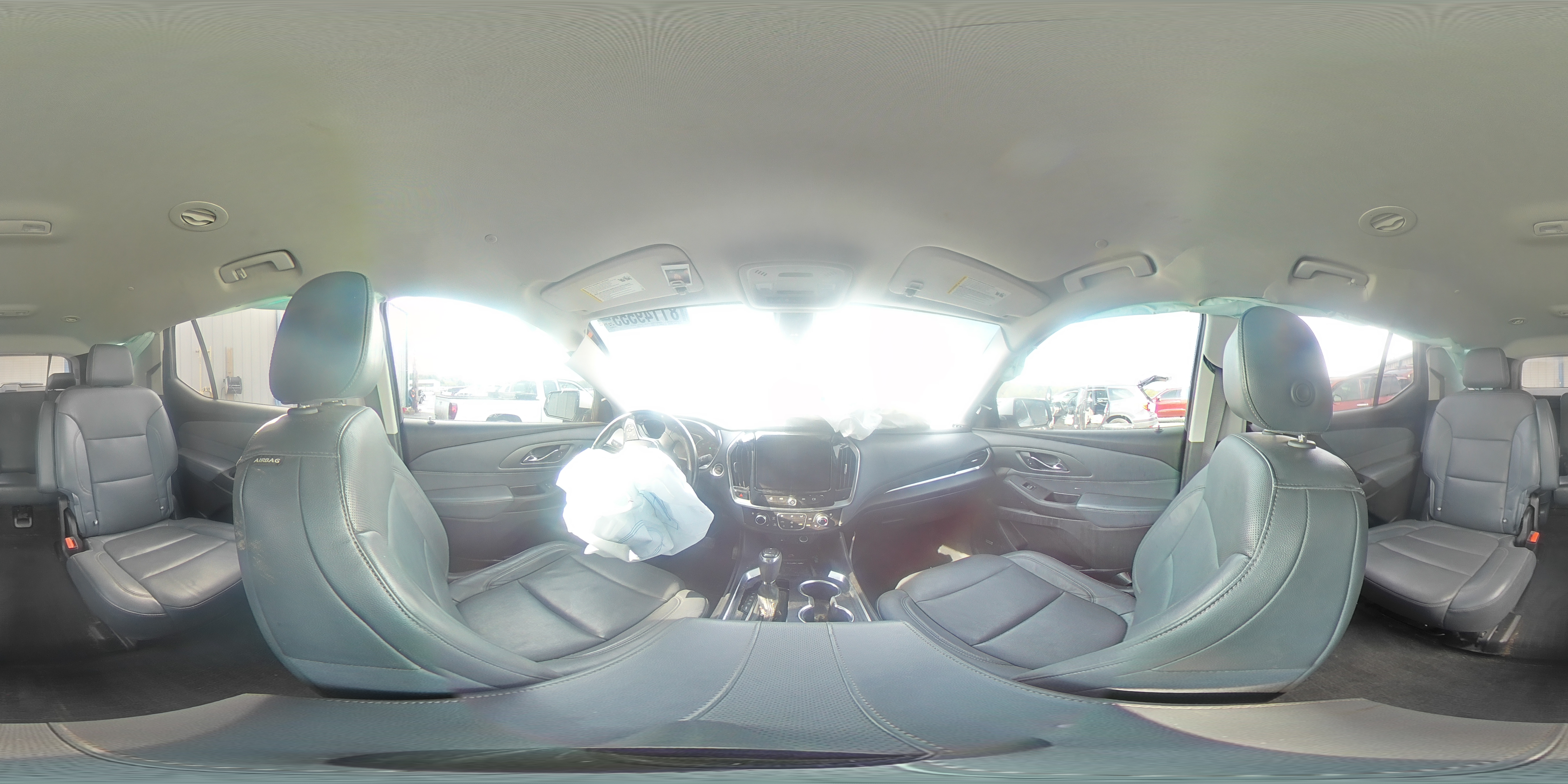 2018 Chevrolet Traverse Premier VIN: 1GNEVJKW5JJ102928 Lot: 81149555